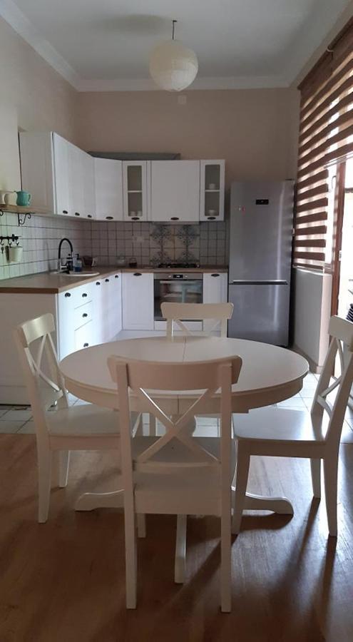 Marinas Guesthouse Kobuleti Luaran gambar