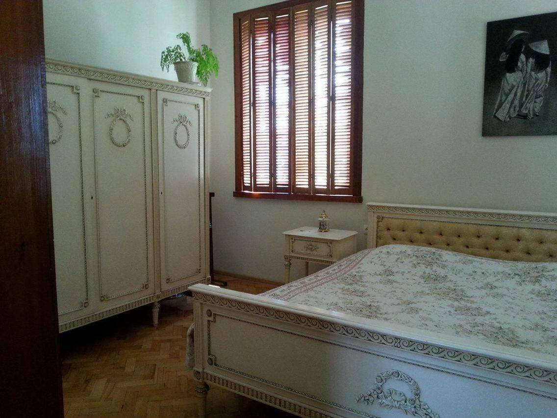 Marinas Guesthouse Kobuleti Luaran gambar