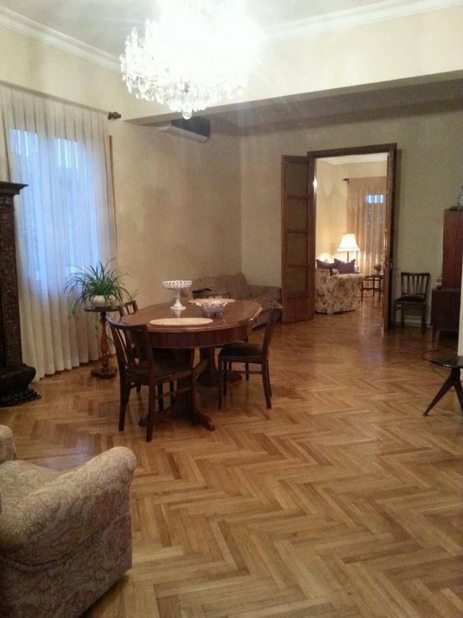 Marinas Guesthouse Kobuleti Luaran gambar
